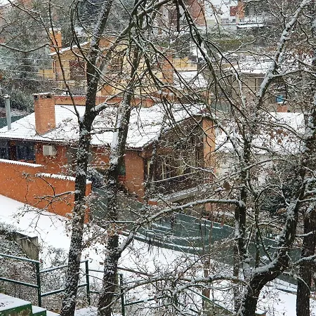 Villa Spacious With Private Pool In