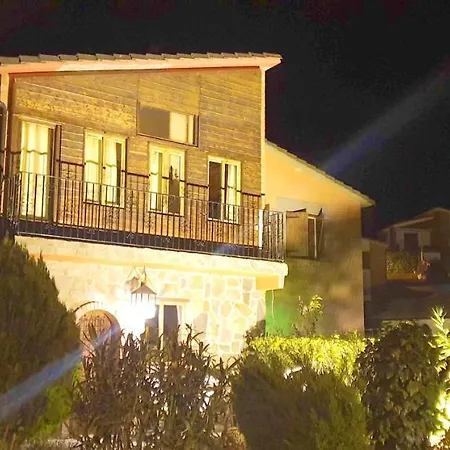 וילה Spacious With Private Pool In