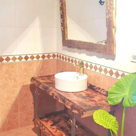 Spacious With Private Pool In וילה La Puebla De Castro