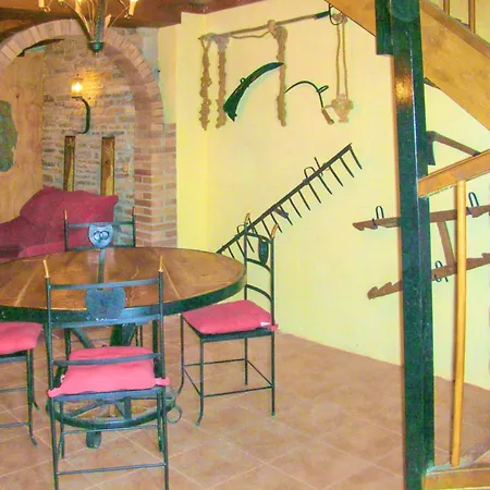 Spacious With Private Pool In *