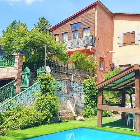 Villa Spacious With Private Pool In