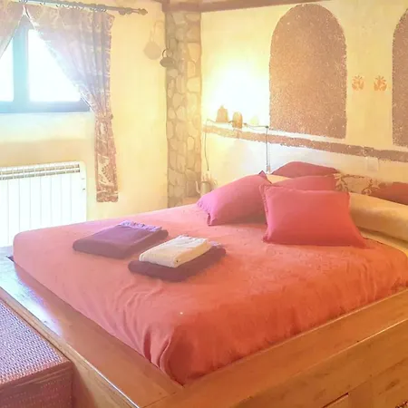 Spacious With Private Pool In Villa