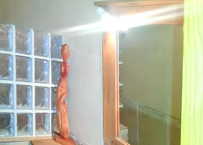 Villa Spacious With Private Pool In