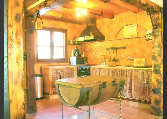 Spacious With Private Pool In